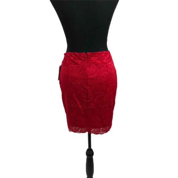 NWT - Mini Skirt - Red - size S - Picture 2 of 7